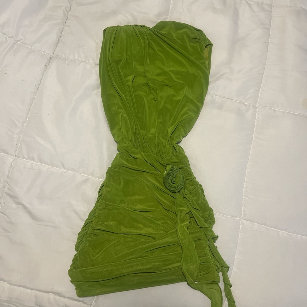 Vibrant Green Strapless Dress